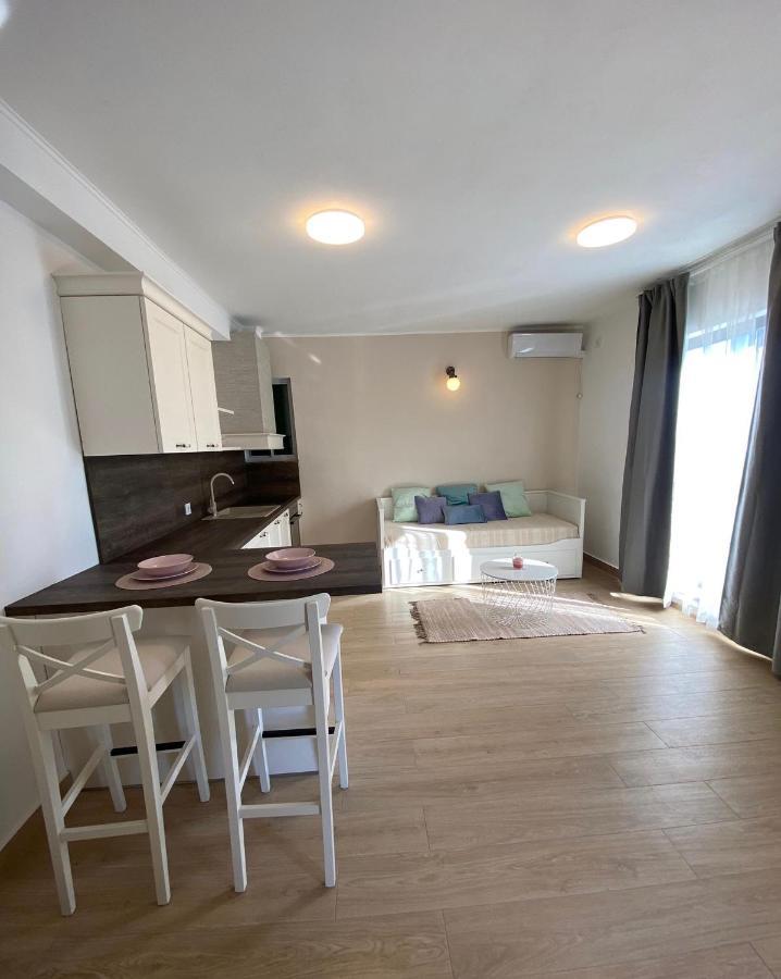 Apartmani Cvita Neviđane エクステリア 写真