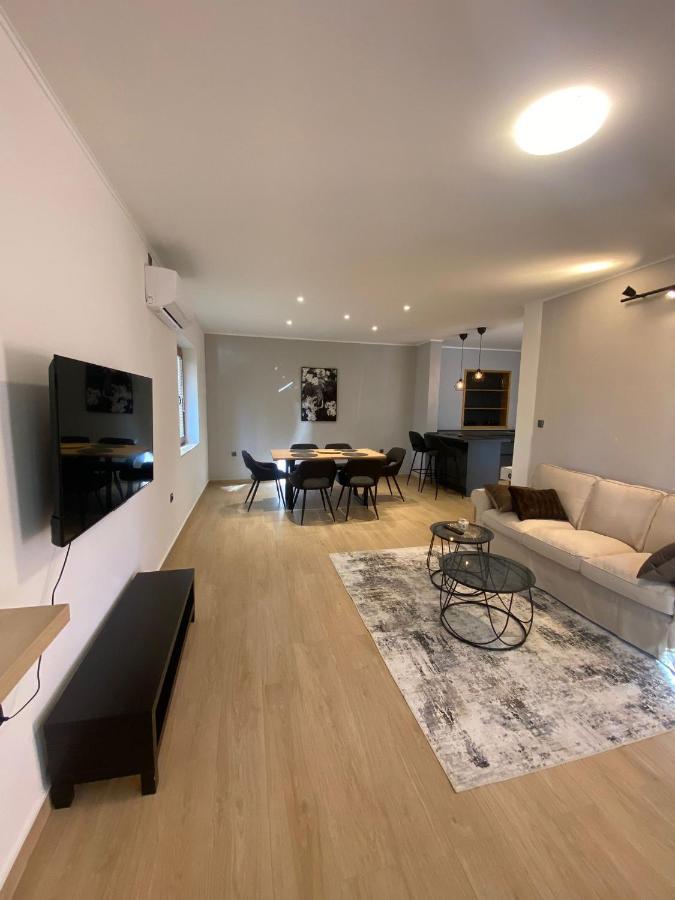 Apartmani Cvita Neviđane エクステリア 写真