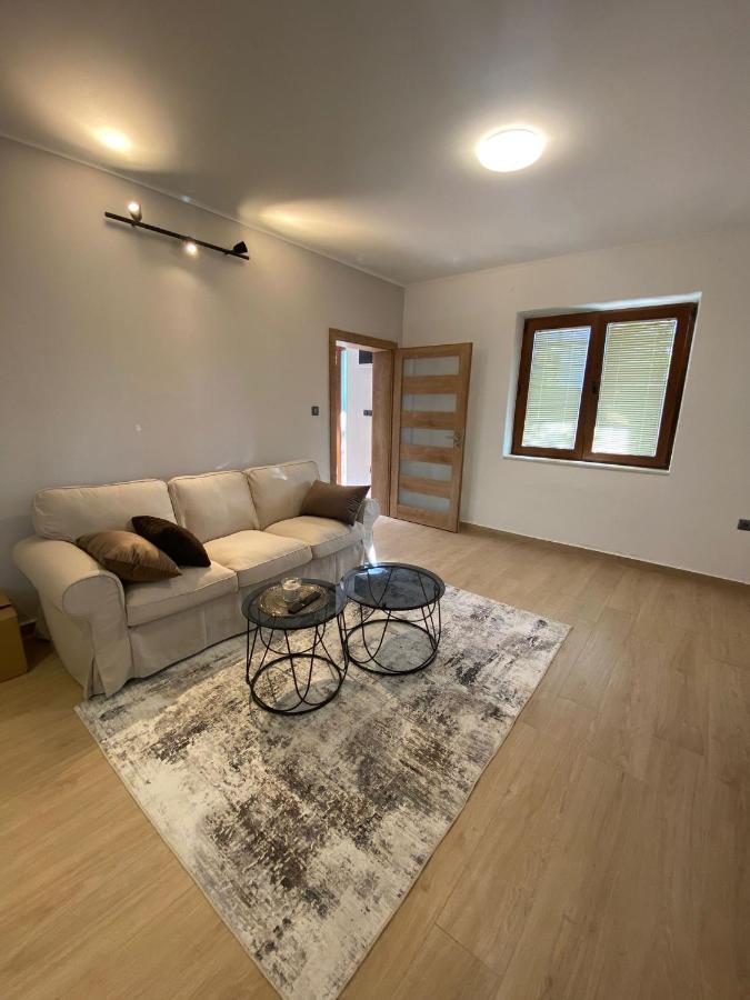 Apartmani Cvita Neviđane エクステリア 写真